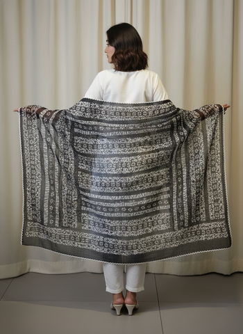 Black and White Handblock Printed Batik Cotton Dupatta with Lace Border.